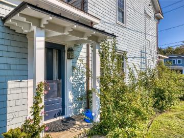 475 Youngs Ave, Unit C, Southold, NY 11971 | MLS #859738