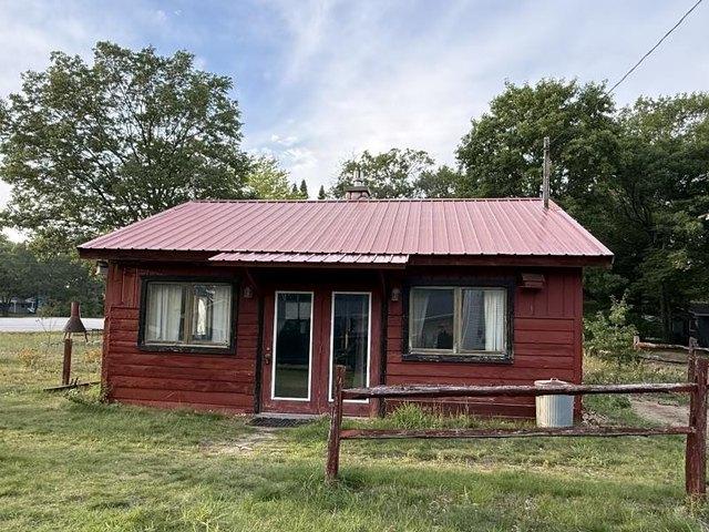 4765 Ausable St, Oscoda, MI 48750