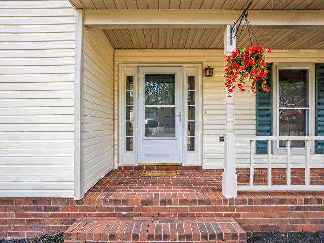 4768 Red Leaf Court