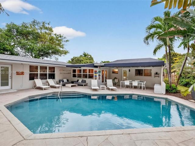4761 NE 18th Ave, Oakland Park, FL