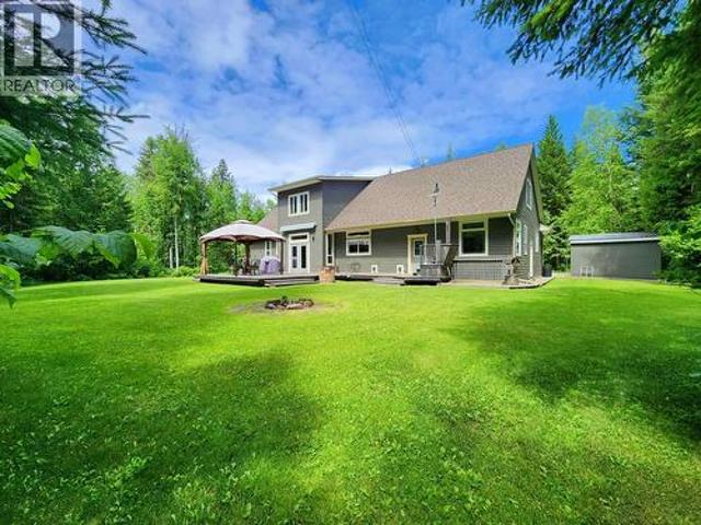 4762 Carolyn Road, Quesnel, BC, V2J 6L5 house for sale | Listing ID R3105 | Royal LePage