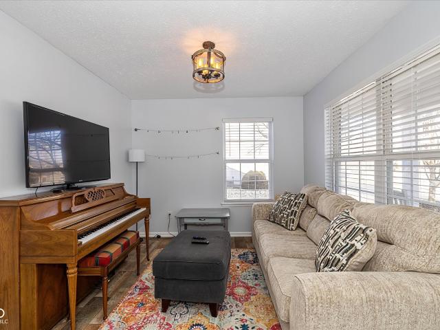 4762 Corydon Lane