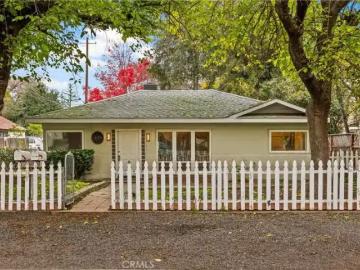 476 E 7TH AVE, CHICO, CA 95926