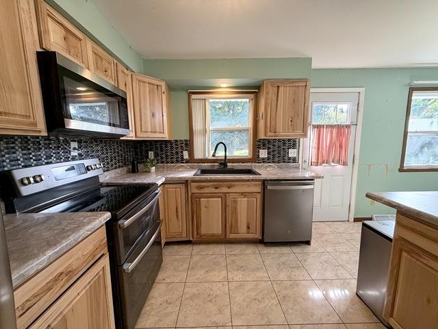 476 hiawatha drive