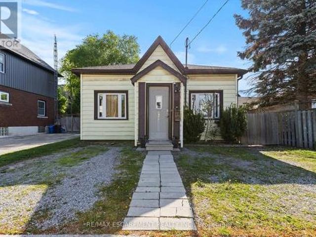 4774 Saint Clair Avenue, Niagara Falls, ON, L2E 3T1 house for sale | Listing ID X13653 | Royal LePage