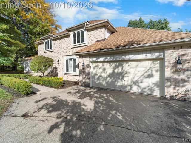4776 S Knoll Court