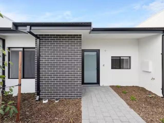 4/77 Cooper Street, MANDURAH, WA 6210 House for Rent