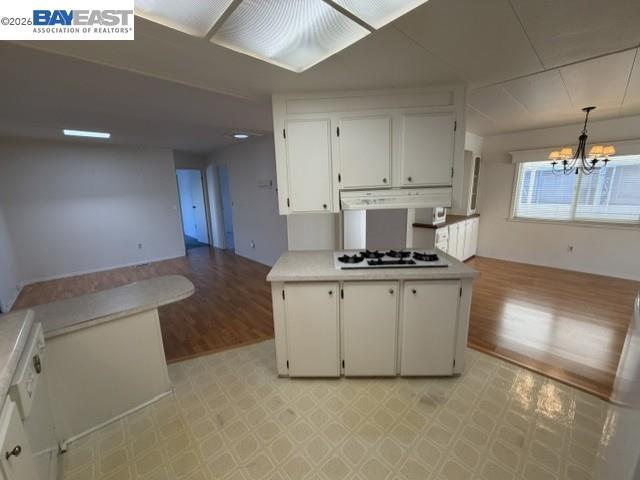477 Santa Monica