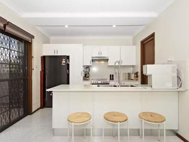 4/77 Plymouth Crescent, Kings Langley, NSW 2147