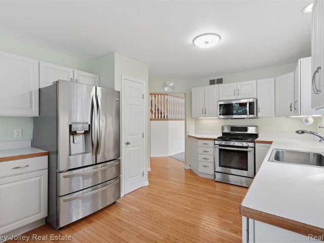 4784 New Haven Drive