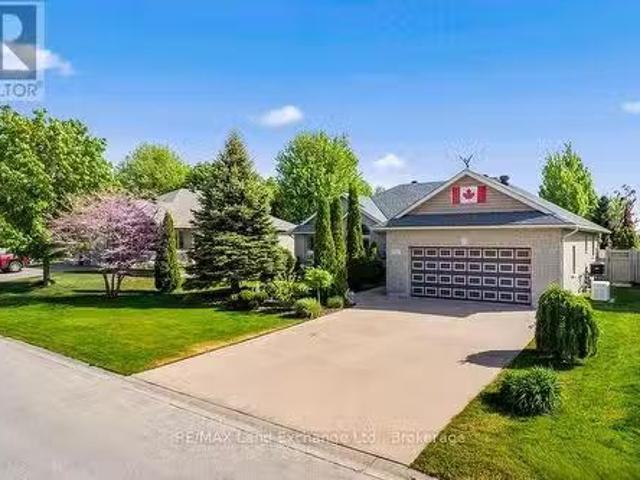 478 Bluewater Drive, Saugeen Shores, ON, N0H 2C1 house for s.