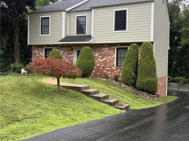 4790 Bayfield Rd