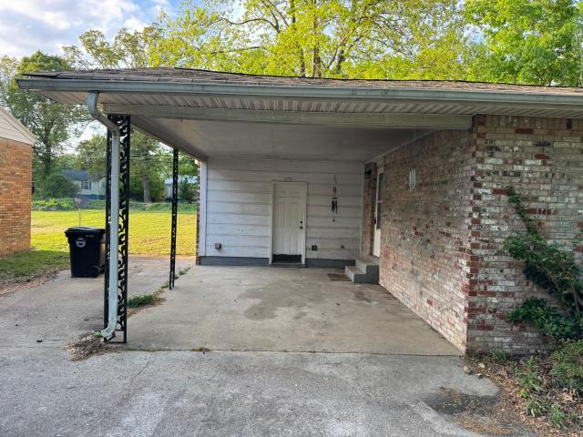 479 Carman Ave