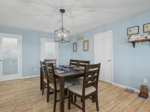 479 B White Rd
