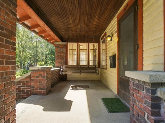 479 Maple Street