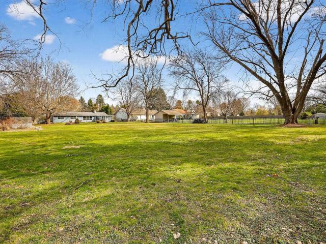 4805 Midmoor Road