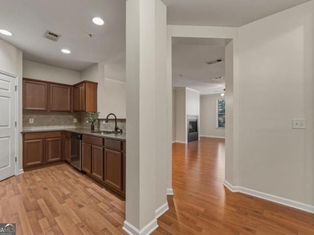 4805 W Village Way SE UNIT 3204