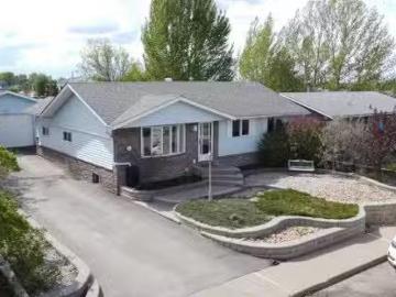 4806 53 Avenue, Valleyview, AB, T0H 3N0 house for sale List.