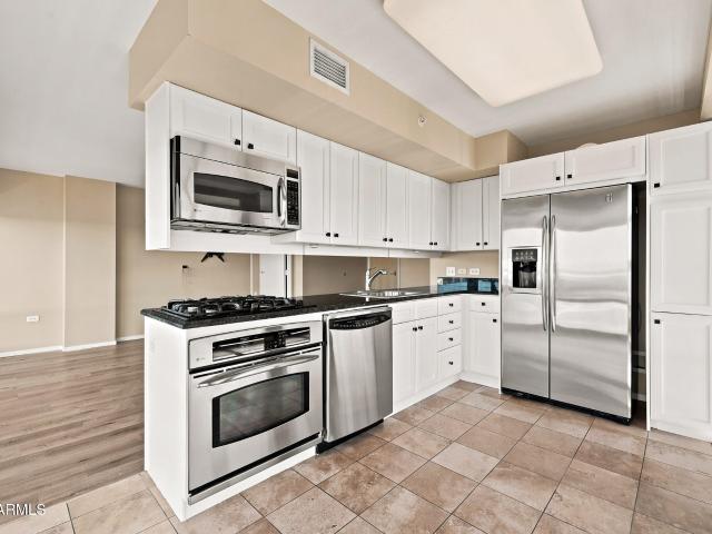 4808 N 24th Street # 807