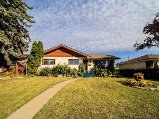 4808 Avenue Nw, Edmonton, AB, T6A 1E6 house for sale | Listing ID E4509 | Royal LePage