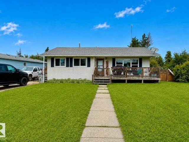 4808 52 Avenue, Wildwood, AB, T0E 2M0 house for sale | Listing ID E4505 | Royal LePage