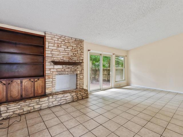 4809 bayside dr