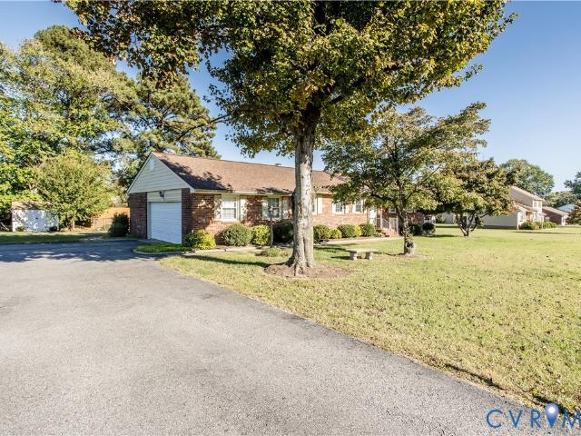4809 Woodstream Drive