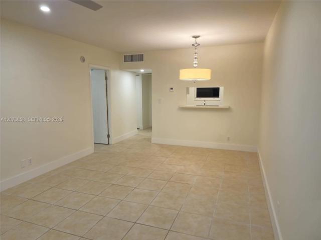 4800 NW 35th St Unit 607, Lauderdale Lakes, US, FL