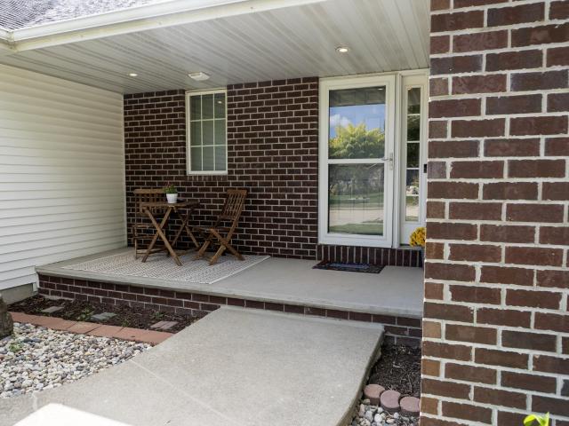 4801 n benview court