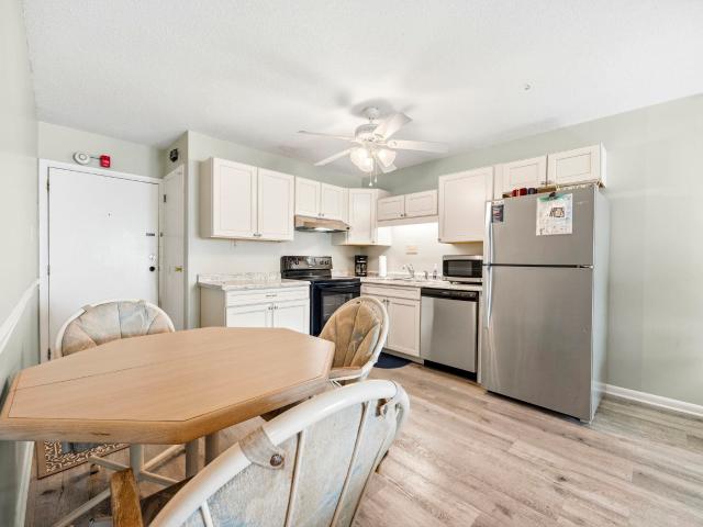 4801 N Ocean Blvd. 2j
