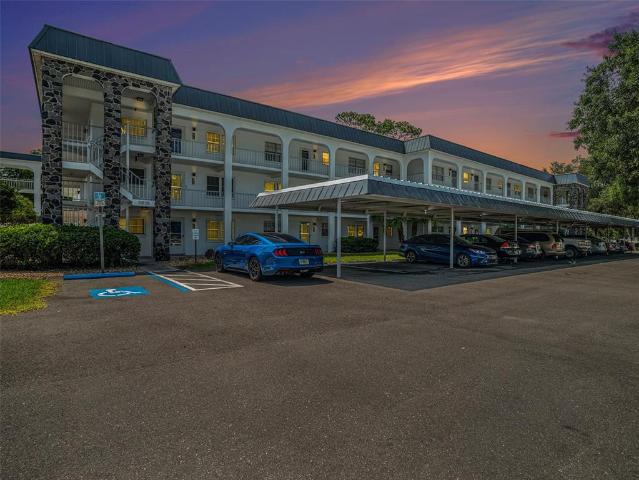 4801 Airport Rd, Unit 118, Zephyrhills, FL 33542 | MLS #TB8458