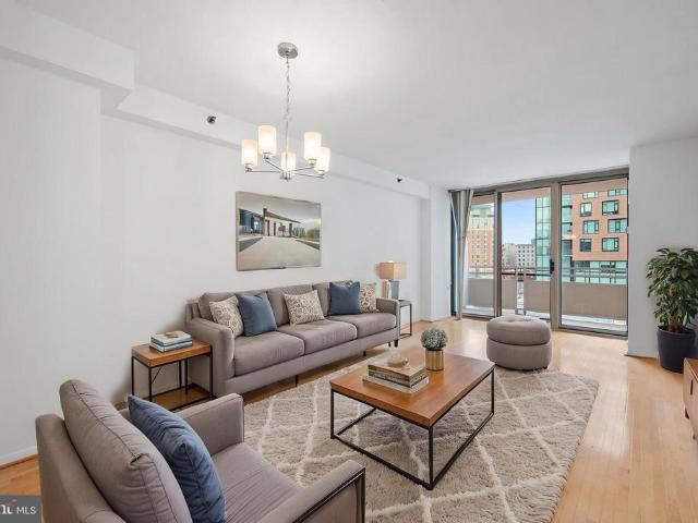 4801 Fairmont Avenue # 412