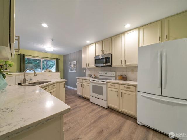 4802 Nassau Avenue NE # 23