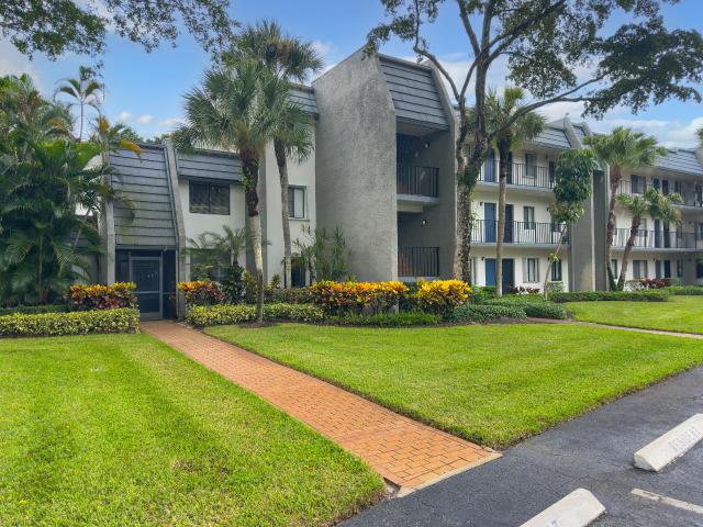 4803 Esedra Ct, Lake Worth, FL 33467 | MLS #R11123