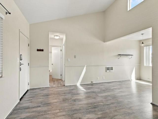 480 E Okeefe Street 305