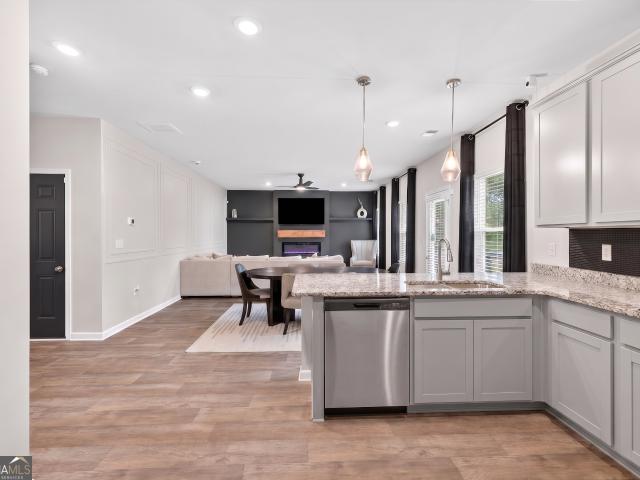 480 Overlook Drive
