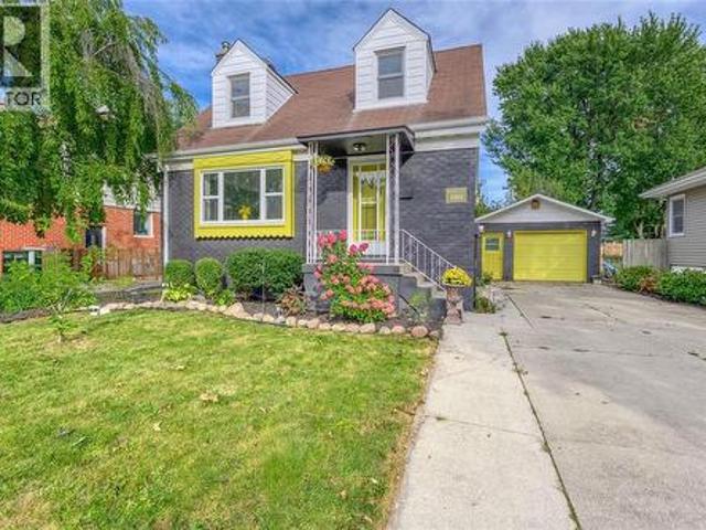 480 Montcalm Avenue, Sarnia, ON, N7S 2P9 house for sale | Listing ID 26023 | Royal LePage