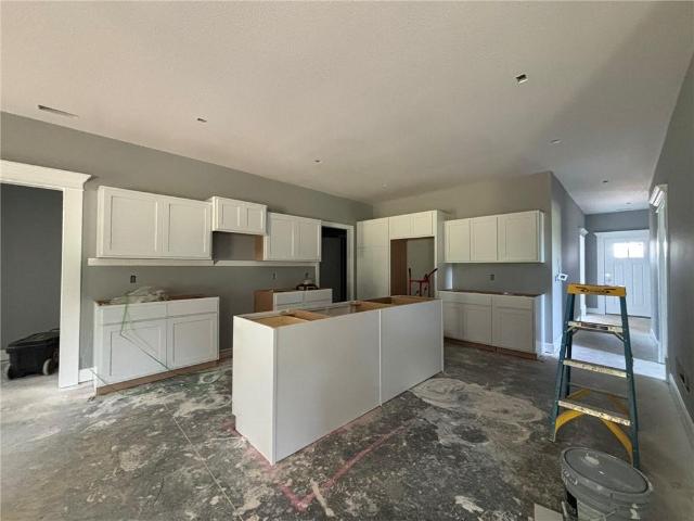 4814 S Creek Woods Drive