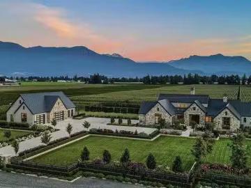 48150 Kitchen Hall Road, Chilliwack, BC, V2P 6H5 house for s.
