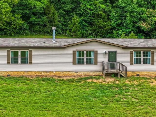 4815 Big Springs Rd