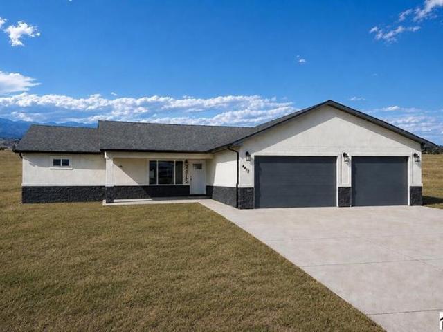4815 E Jefferson Blvd, Colorado City, CO 81019