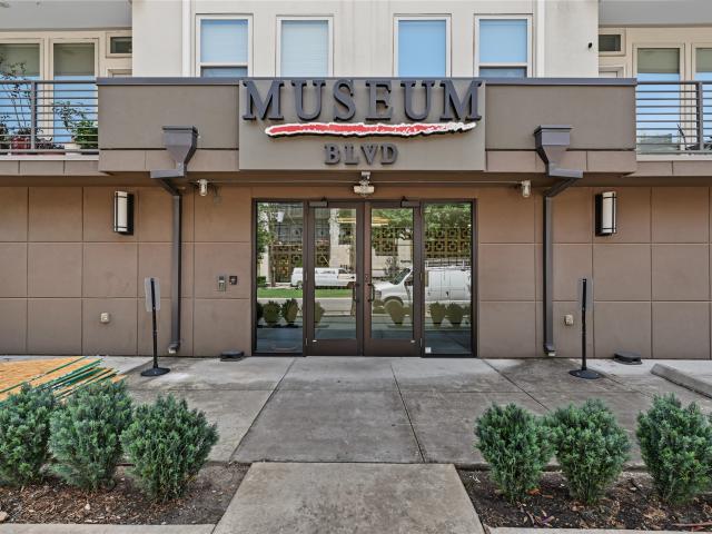 4819 Caroline Street 111