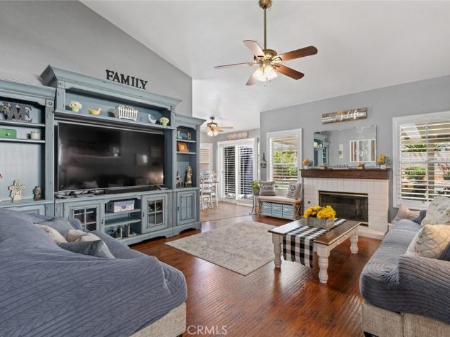 4819 W Forest Oaks Avenue