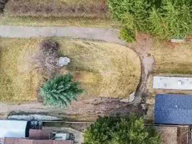 4819 46 Street, Ponoka, AB, T4J 1C2 vacant land for sale Li.