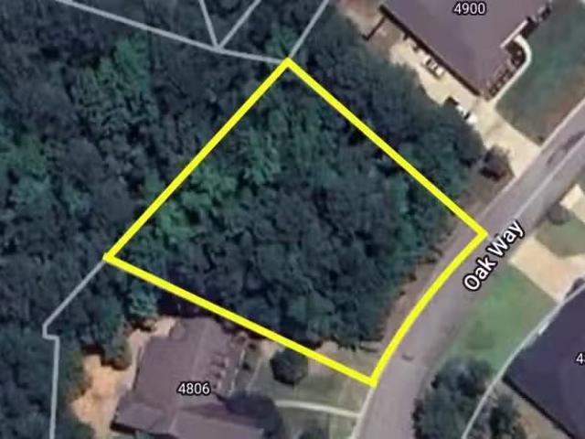 4810 OAK WAY, NORTHPORT, AL 35473