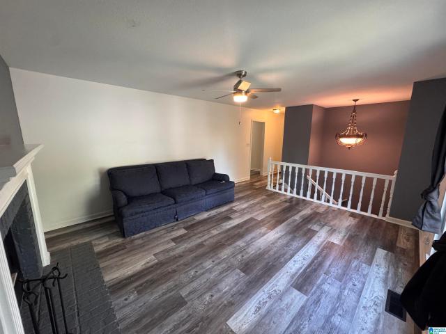4812 Curtis Lane