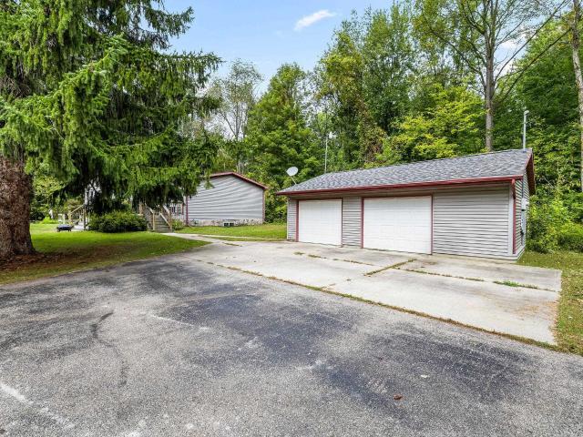4812 SE County Line Road