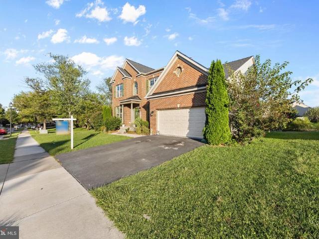 4813 Clarendon