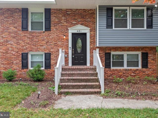 481 Eastwood Court