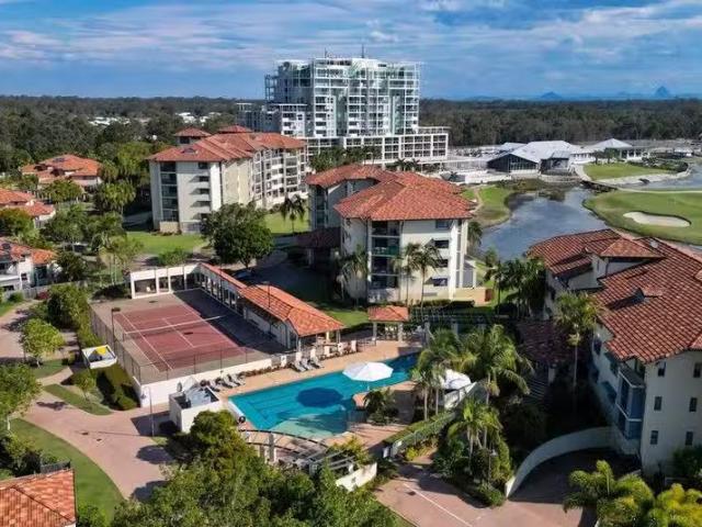 48/1 Millennium Circuit, PELICAN WATERS, QLD 4551 Apartment.